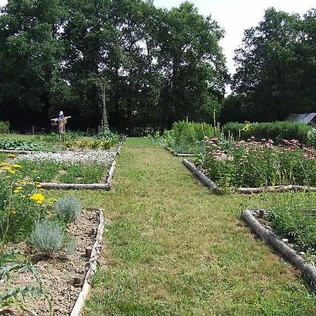 Ferme De La Marliere Hotel Saint-Vincent-en-Bresse ภายนอก รูปภาพ